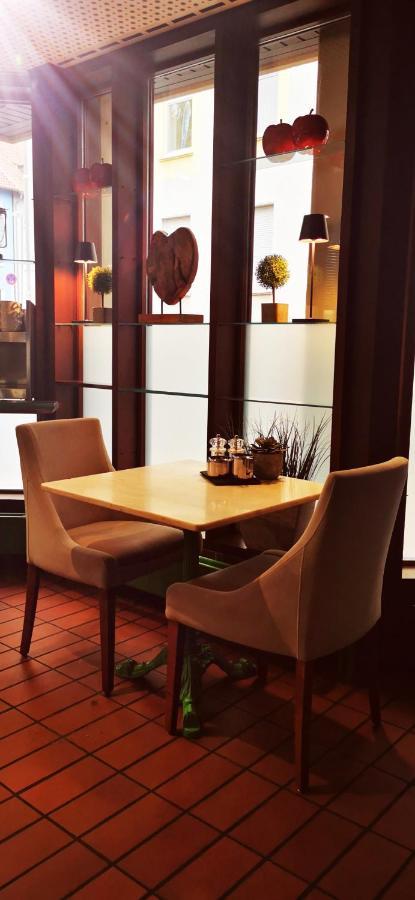 Atelier Hotel Essen-City ภายนอก รูปภาพ