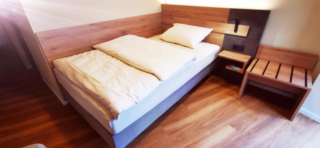 Atelier Hotel Essen-City ภายนอก รูปภาพ