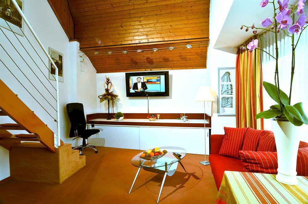 Atelier Hotel Essen-City ภายนอก รูปภาพ