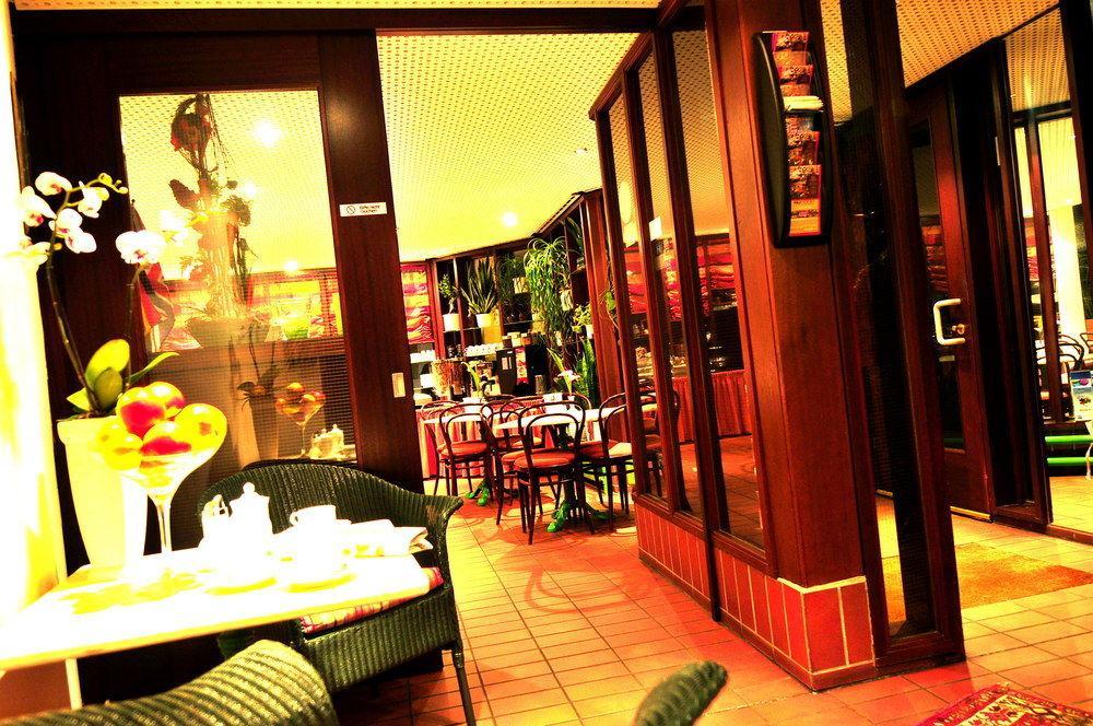 Atelier Hotel Essen-City ภายนอก รูปภาพ