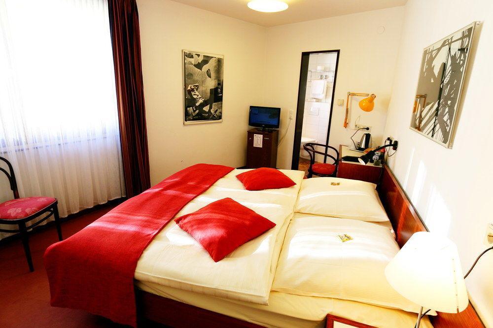 Atelier Hotel Essen-City ภายนอก รูปภาพ