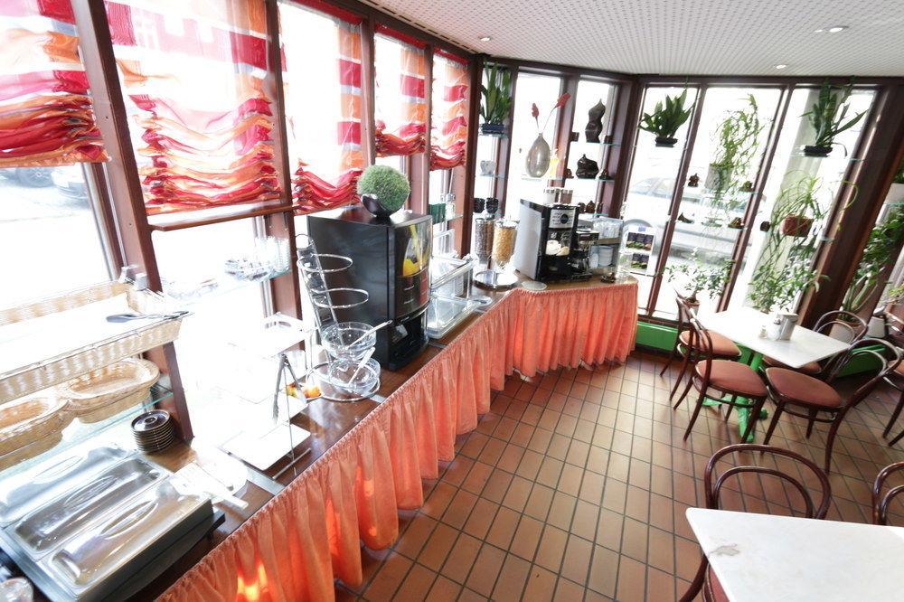 Atelier Hotel Essen-City ภายนอก รูปภาพ