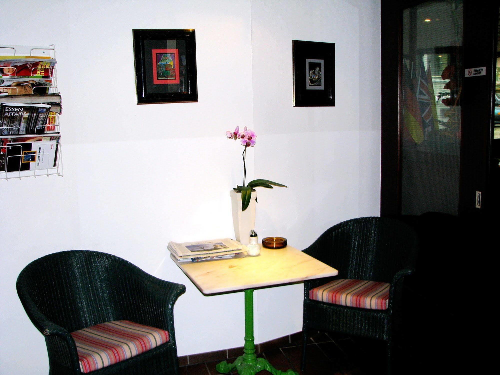 Atelier Hotel Essen-City ภายนอก รูปภาพ