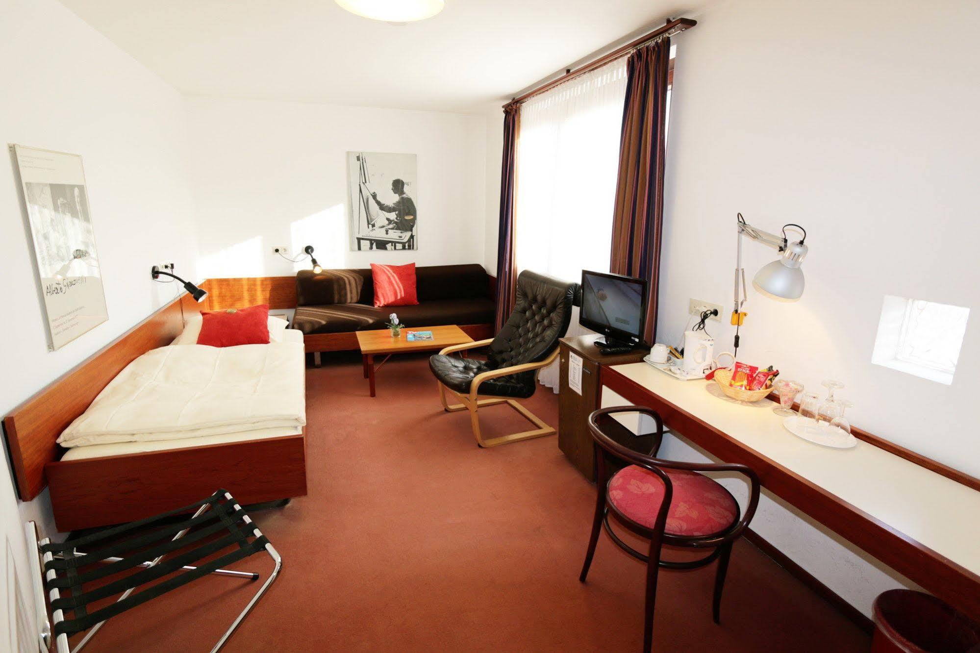 Atelier Hotel Essen-City ภายนอก รูปภาพ