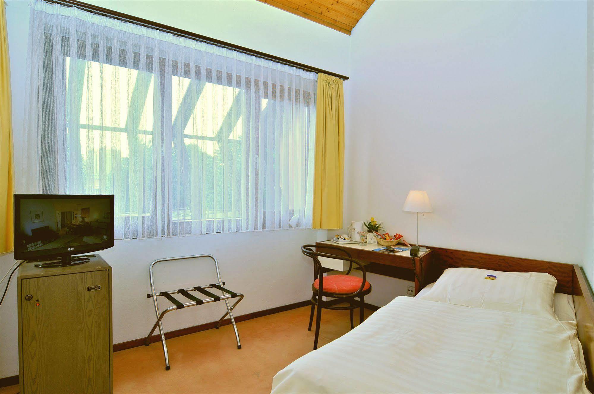 Atelier Hotel Essen-City ภายนอก รูปภาพ