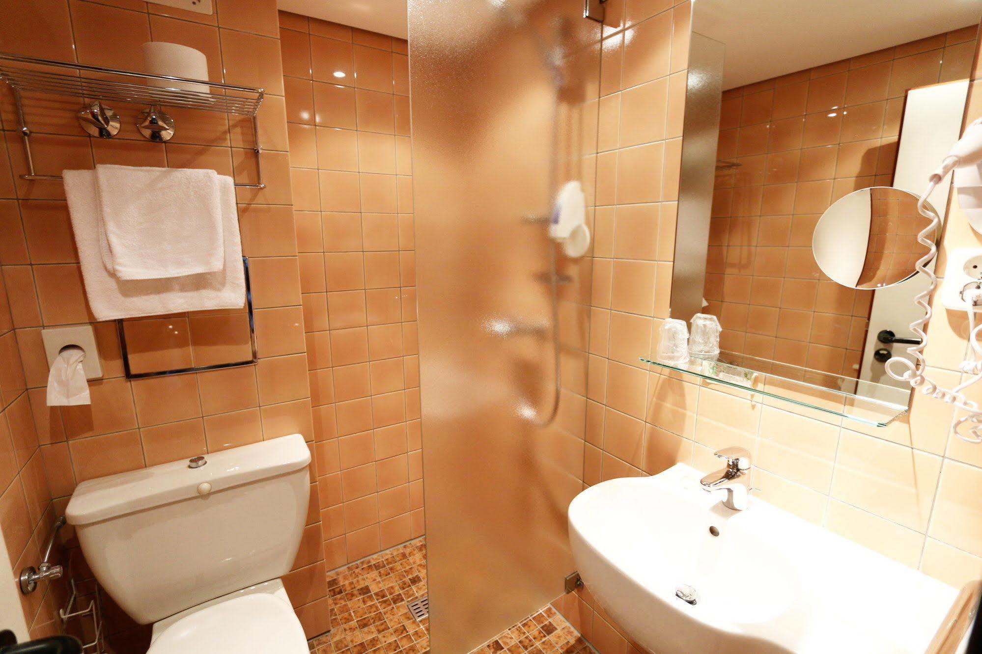 Atelier Hotel Essen-City ภายนอก รูปภาพ