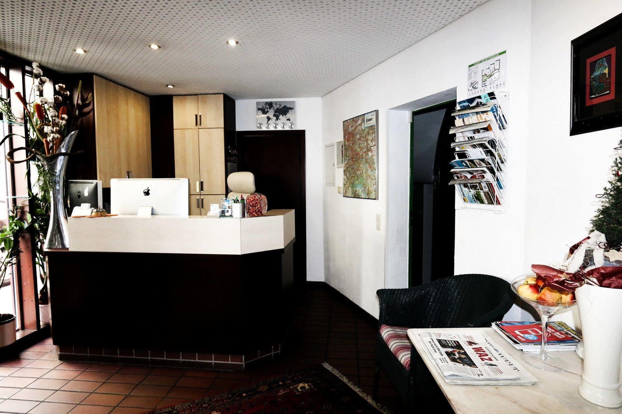 Atelier Hotel Essen-City ภายนอก รูปภาพ