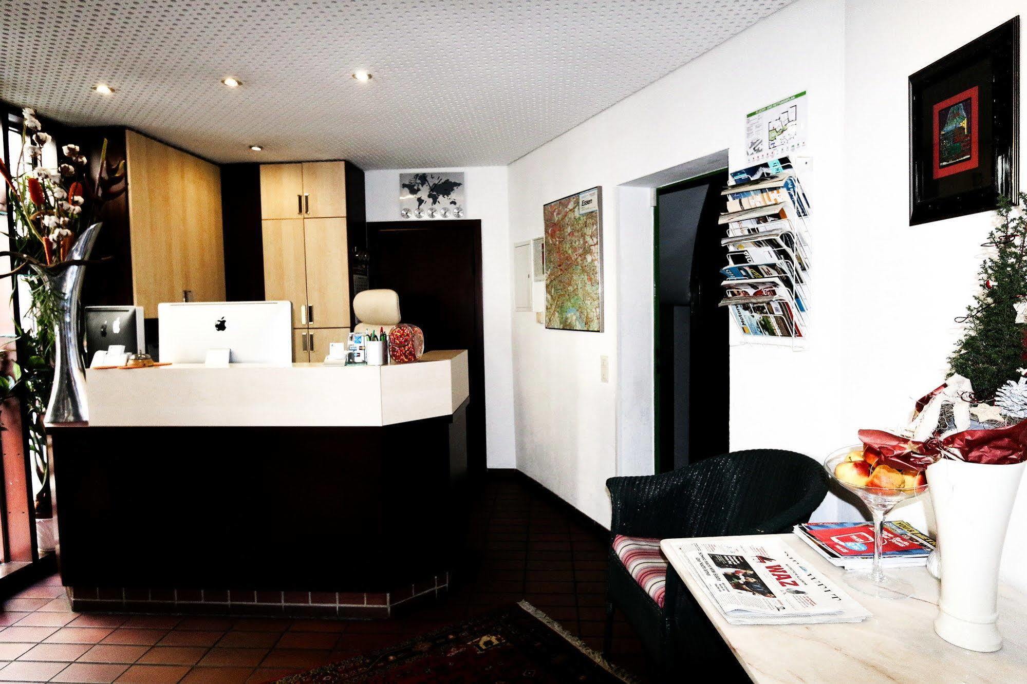 Atelier Hotel Essen-City ภายนอก รูปภาพ