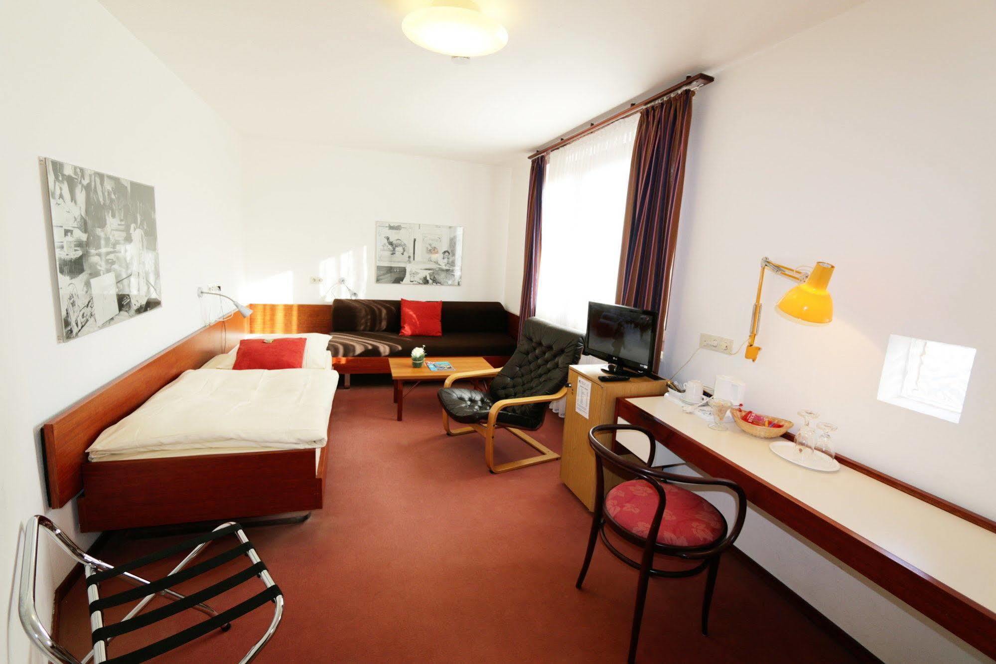 Atelier Hotel Essen-City ภายนอก รูปภาพ
