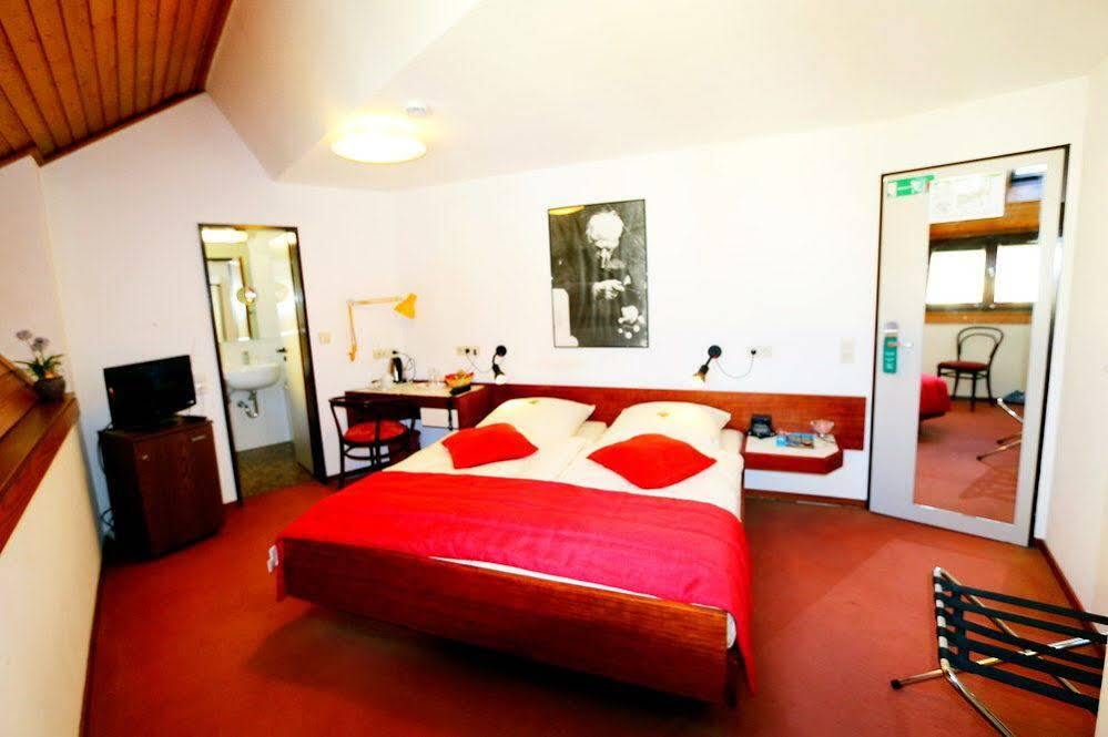Atelier Hotel Essen-City ภายนอก รูปภาพ